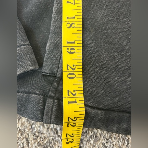 Doe & Rae black stonewash cotton blend zip up jacket with pockets
Small - Picture 6 of 8